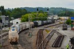 A Short CSX Freight Rounds The Bend